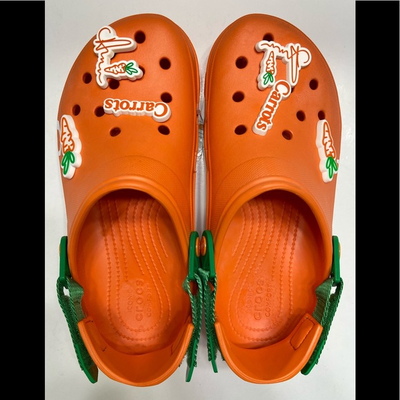 NEW Crocs X Carrots Limited Edition RARE Clogs - Picture 3 of 12